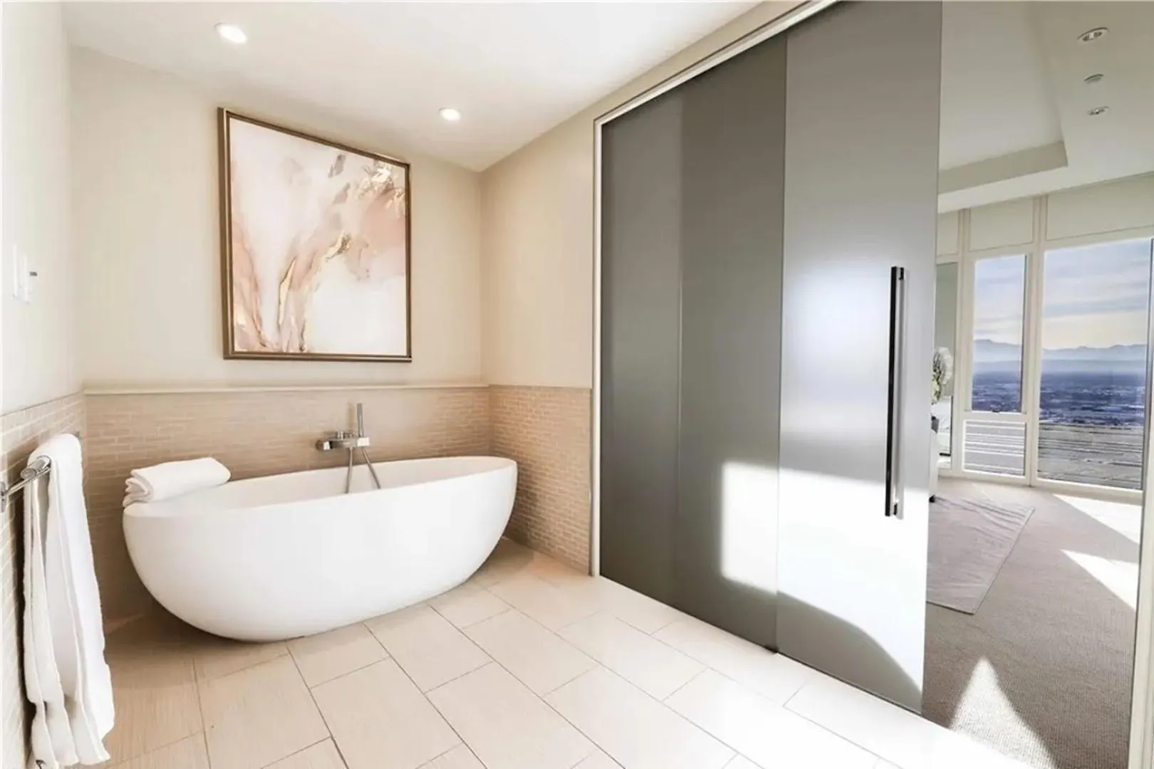 Elegant Corner 2 Bedroom Condo With Floor To Ceiling Windows Las Vegas 0*,